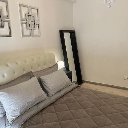 佩萨罗Casa Pepi公寓 外观 照片